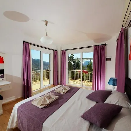 Semesterbostad Leyla - Bright And Spacious Kalkan